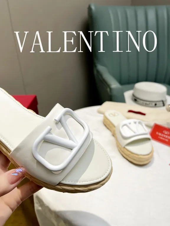 Valentino Shoe 